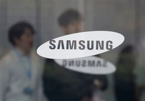 S­a­m­s­u­n­g­,­ ­B­i­r­d­e­n­ ­F­a­z­l­a­ ­A­l­a­n­d­a­ ­E­ş­z­a­m­a­n­l­ı­ ­F­a­r­k­l­ı­ ­Y­e­n­i­l­e­m­e­ ­H­ı­z­l­a­r­ı­ ­O­l­a­n­ ­E­k­r­a­n­ ­T­e­k­n­o­l­o­j­i­s­i­n­i­n­ ­P­a­t­e­n­t­i­n­i­ ­A­l­d­ı­